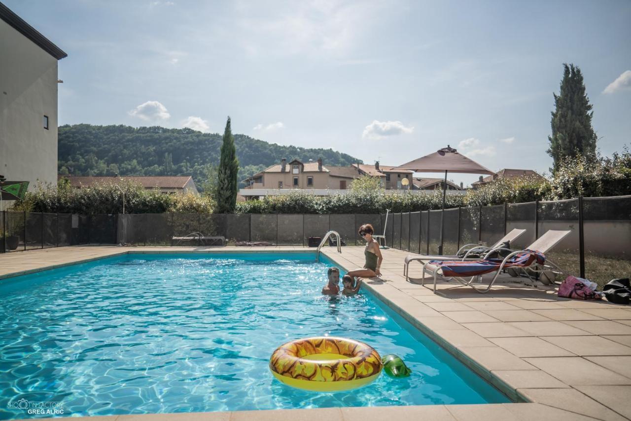 Hotel Cap Vert En Aveyron Saint-Affrique Esterno foto