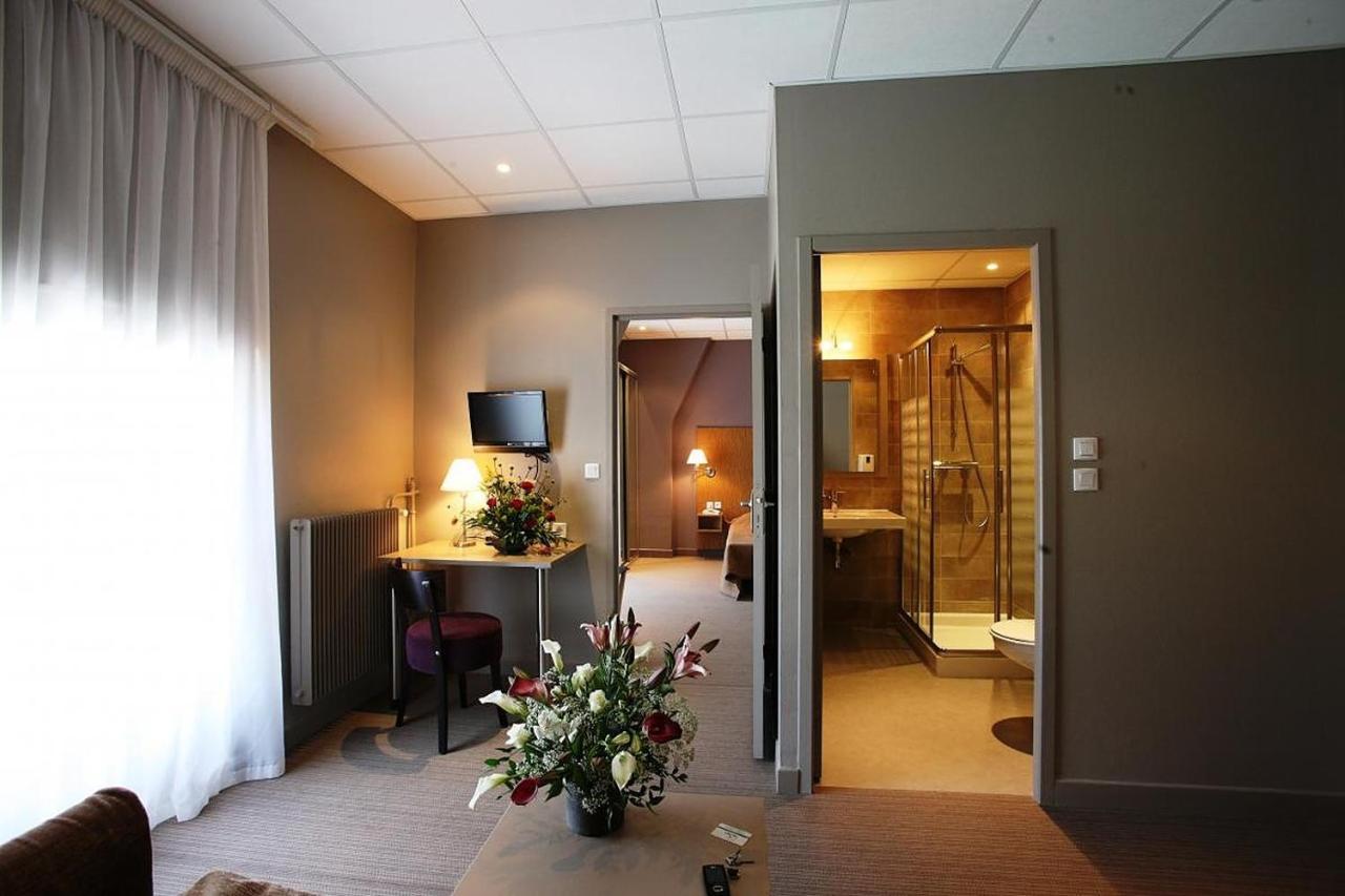 Hotel Cap Vert En Aveyron Saint-Affrique Esterno foto